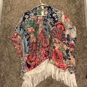 Chico’s | Boho short sleeve wrap